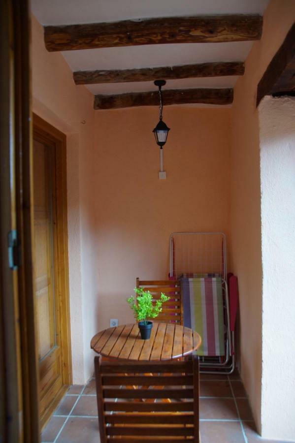 Apartment Cal Viola Torroja Luaran gambar
