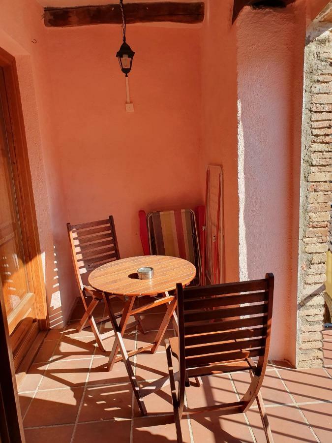 Apartment Cal Viola Torroja Luaran gambar