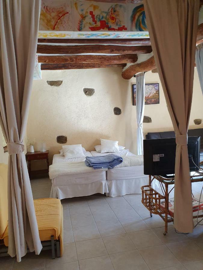 Apartment Cal Viola Torroja Luaran gambar