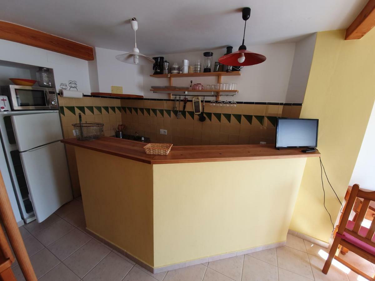 Apartment Cal Viola Torroja Luaran gambar